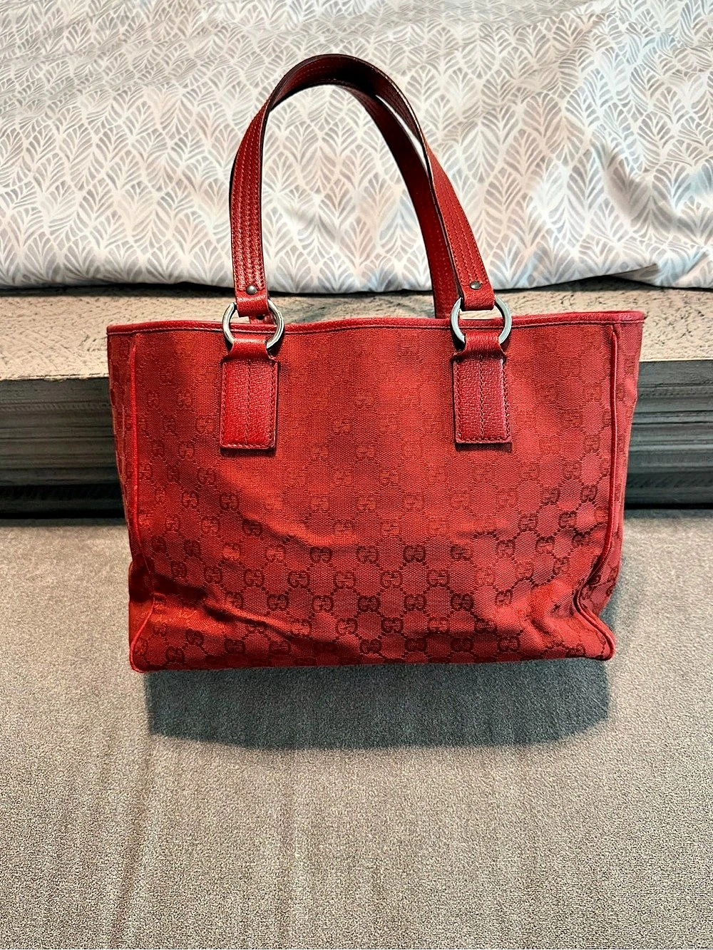 Gucci GG Canvas Tote Bag Red with COA